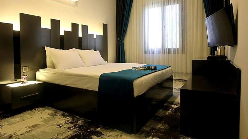 Plaza Hotel Измир Экстерьер фото